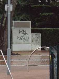 Innenstadt_Holstenplatz_Dresdner-Bank